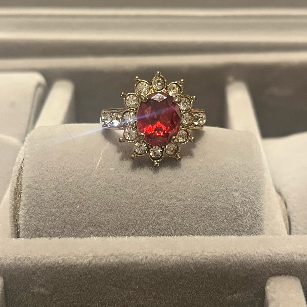 Elegant Red and Silver Gemstone Gold Tone Ring